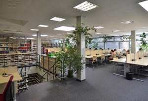Das Savigny-Haus: Sitz Der Juristischen Bibliothek