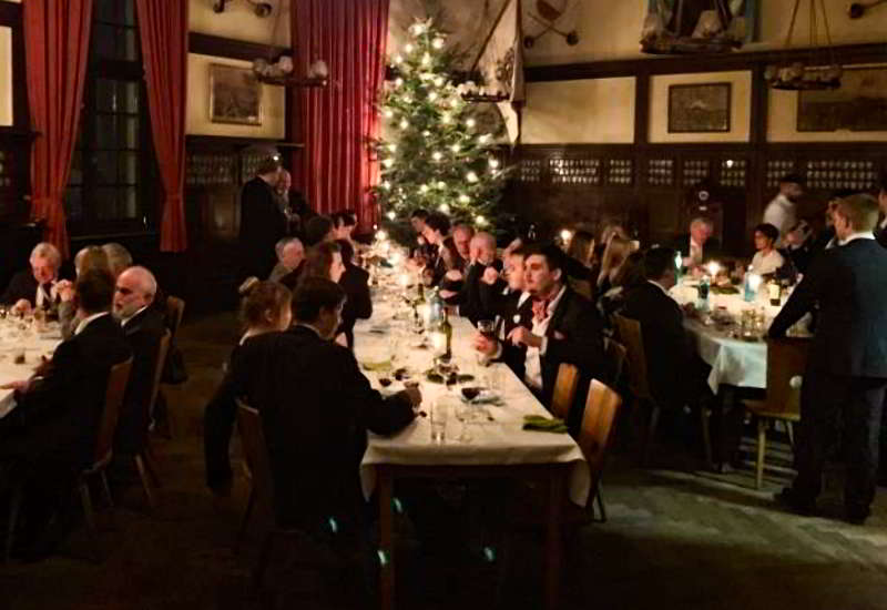 Weihnachtswildessen beim Corps Hasso-Nassovia in Marburg